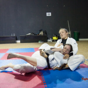 FightPulse-FW-17-Diana-vs-Xena-judogi-pins-5063